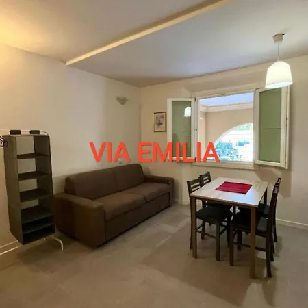Emilia284 *
