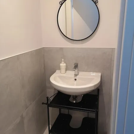 Apartment Emilia284